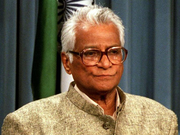 former defense minister george fernandes no more former defense minister george fernandes no more