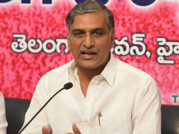 నెల రోజులుగా మాటే కరువాయే..!