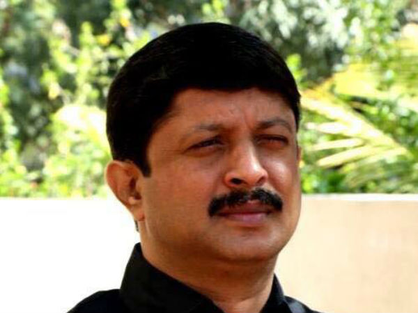 కారు ఎందుకు ఇవ్వాలి ?