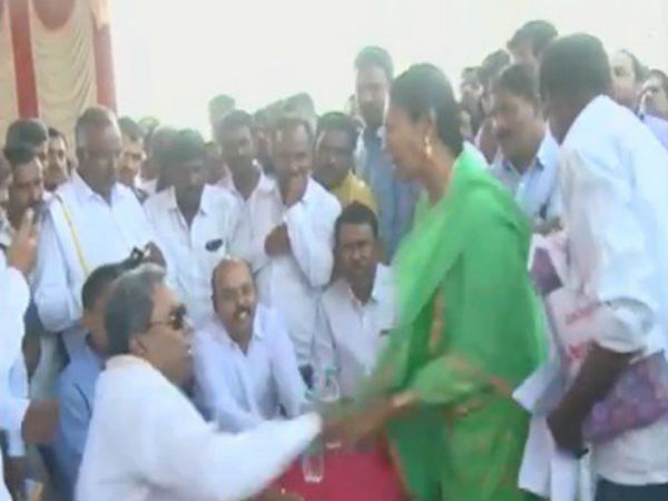 మొన్న మంత్రి.. నిన్న సీఎం