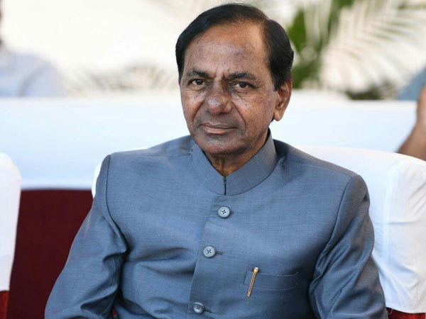 మంత్రి వర్గ విస్థరణలో ప్రతిష్టంభన..! నరాలు తెగే ఉత్కంఠలో ఆశావహులు..!