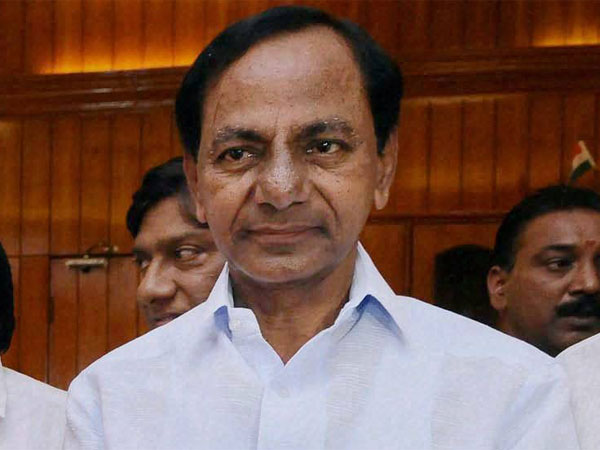 కేంద్రంలో కీలకంగా మారాలని భావిస్తున్న గులాబీ దళపతి
