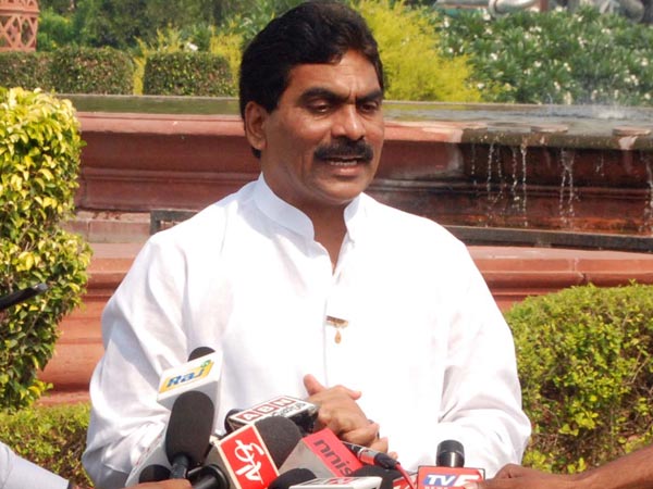 నేను చిలుకను కాను