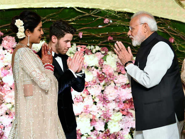 ప్రియాంకా చోప్రా నిక్ జోనాస్ల రిసెప్షన్కు ప్రధాని హాజరు