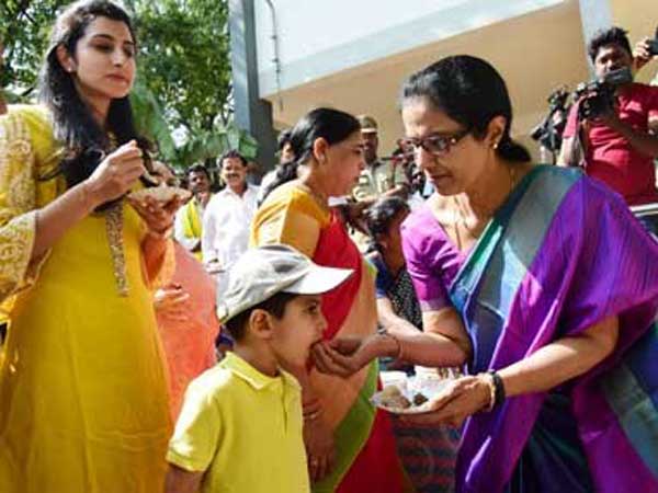 మొదలైన సంక్రాంతి సంబరాలు