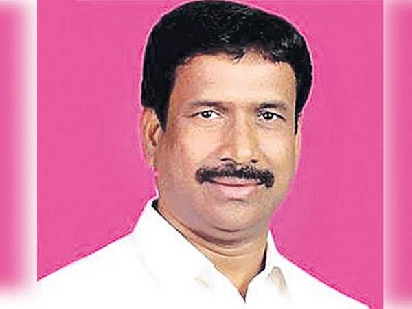 సాక్ష్యాలతో కోర్టు మెట్టెక్కిన రేవంత్ రెడ్డి..! నరేందర్ రెడ్డి ఏం చేస్తారో..!!