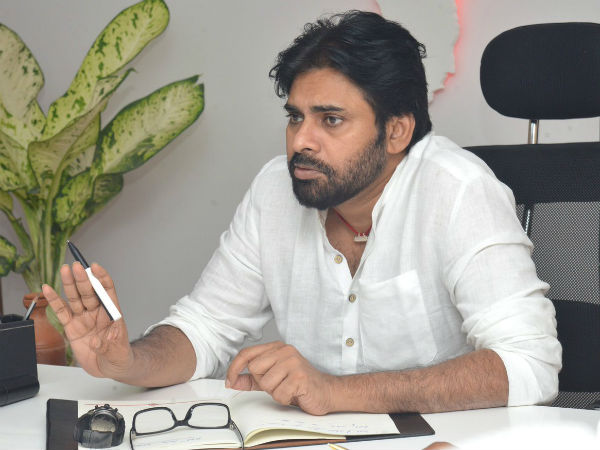 ఏపీలో మారుతున్న రాజకీయం..! పవన్ పాట పాడుతున్న పార్టీలు..!!