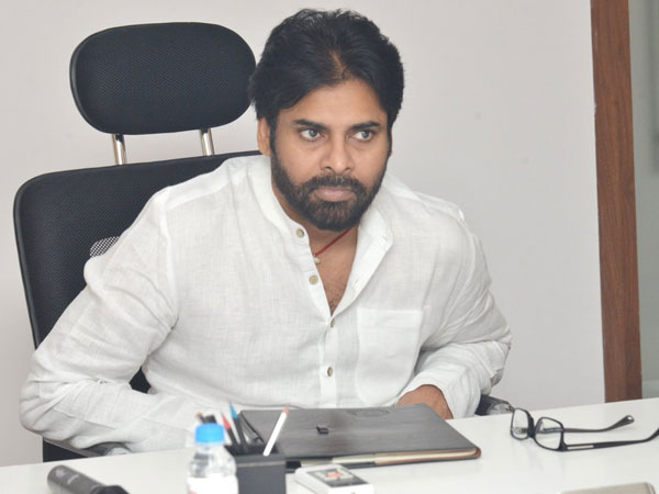 వారంతా పదవీ వ్యామోహంతో వచ్చారు