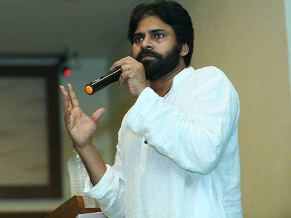 సినిమాలకు పేరు వచ్చాక రాజకీయాల్లోకి రాలేదు