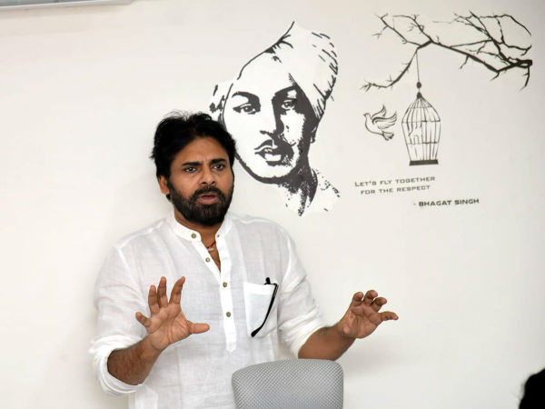 చిరంజీవిని పక్కనున్నవారే నిరాశపరిచారు