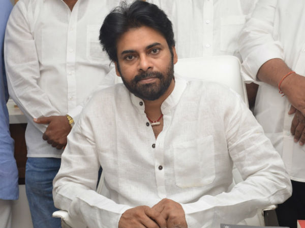పవన్ కళ్యాణ్ విషయంలో కొత్త ట్విస్టులు ఇస్తున్నారు