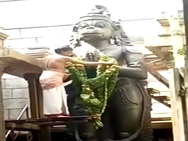 Priest performing temple rituals falls to death Priest performing temple rituals falls to death