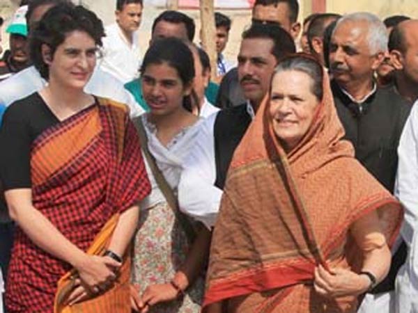 రాయబరేలీలో ప్రియాంక సుపరిచితురాలే..! ప్రభావం ఉంటుందంటున్న నేతలు..!!