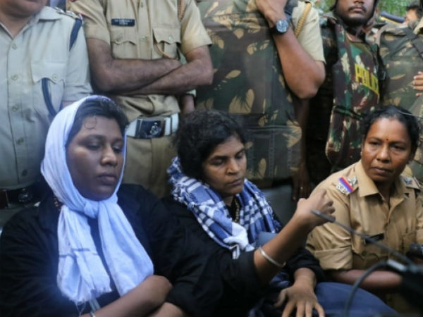 two women entered in shabarimala temple wednesday early morning two women entered in shabarimala temple wednesday early morning