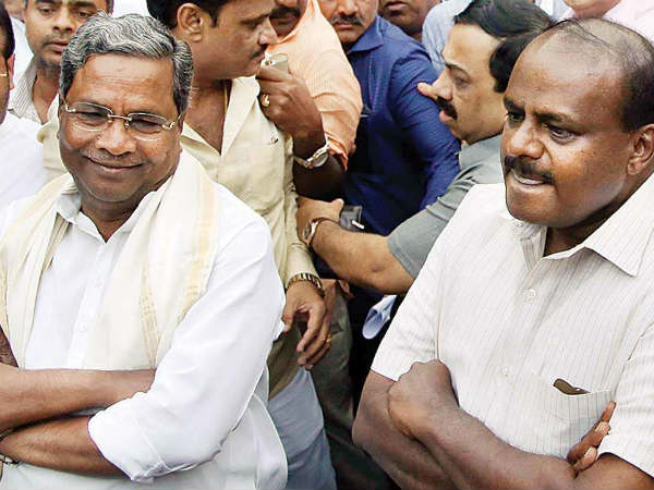 సీఎం పదవినుంచి తప్పుకునేందుకు సిద్ధం
