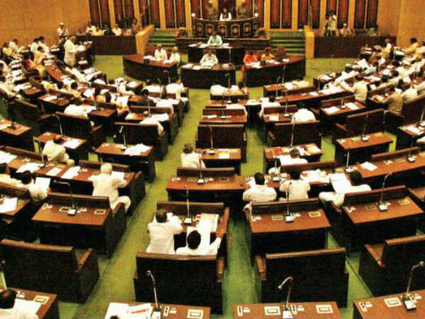 శాసనసభ్యుడుగా కేసీఆర్ రికార్డ్..! 8సార్టు గెలిచిన అభ్యర్తిగా ప్రమాణ స్వీకారం..!