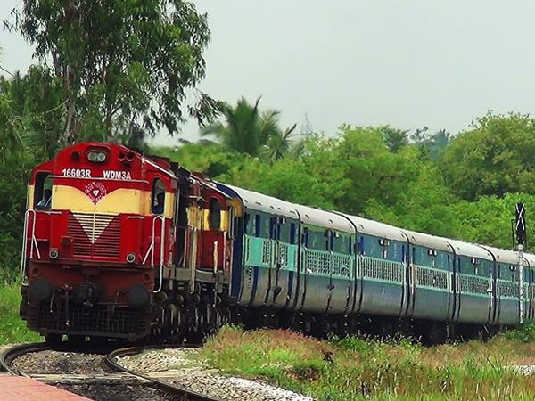 Southern Railway recruitment 2019 apply for 2652 Act Apprentices Southern Railway recruitment 2019 apply for 2652 Act Apprentices