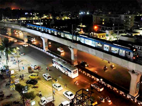 వాహనాలు ట్రాకింగ్.. ప్రయాణీకులకు బేఫికర్