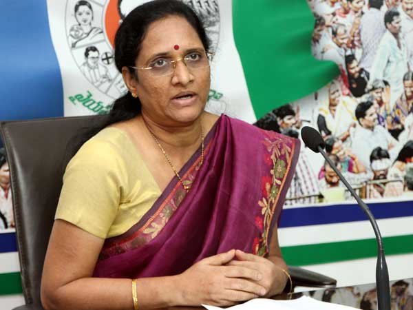 చంద్రబాబుకు భయమెందుకు?