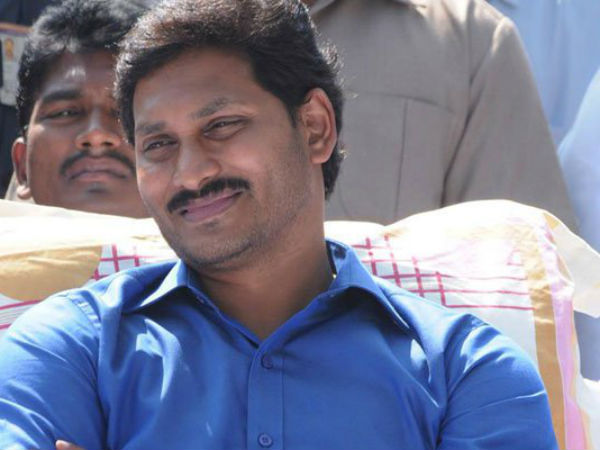 చెన్నై - కోల్కతా జాతీయ రహదారికి సమీపంలో