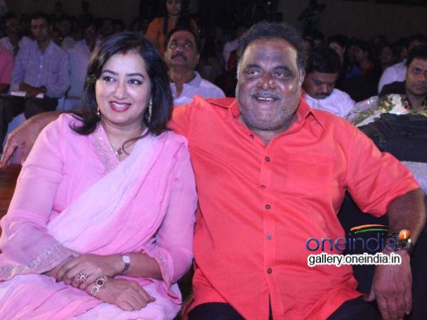 చిత్ర పరిశ్ర మద్దతు