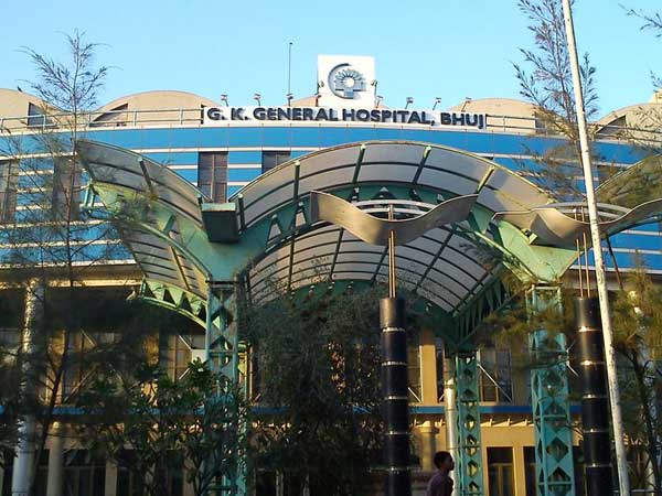 Over 1,000 children died in Adani hospital in Kutch in 5 years: Gujarat govt Over 1,000 children died in Adani hospital in Kutch in 5 years: Gujarat govt