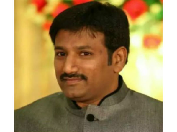 కలెక్టర్ నిర్ణయంతో తహసిల్దార్లు షాక్.. కలెక్టర్ తో చర్చలు జరిపిన తహసీల్దార్ అసోసియేషన్