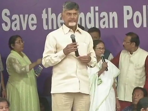బీజేపీ నేతలు తప్పా మిగతా వారంతా అవినీతిపరులా
