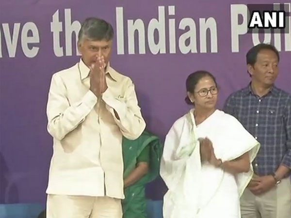 After BSP skips TDP Show, N Chandrababu Naidu reaches out to Mayawati After BSP skips TDP Show, N Chandrababu Naidu reaches out to Mayawati