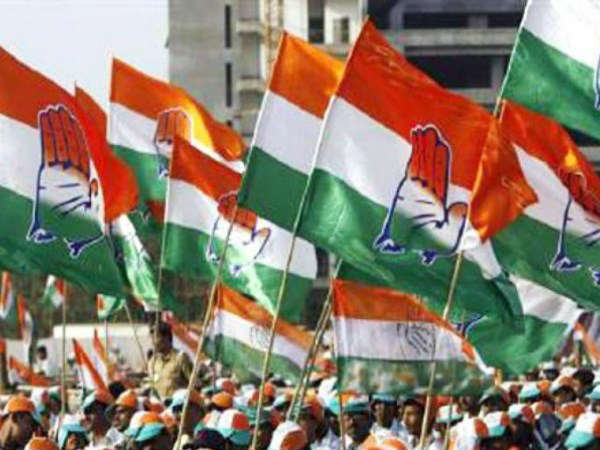 నల్లగొండ, భువనగిరి సీట్లకోసం విజ్ఞప్తులు.!ఆదిష్టానాన్ని మచ్చిక చేసుకునే పనిలో ఆశావహులు..!!