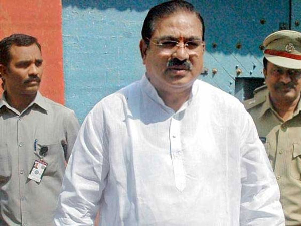 ఏరాసు ప్రతాపరెడ్డి టిడిపిలో ఉంటారా..