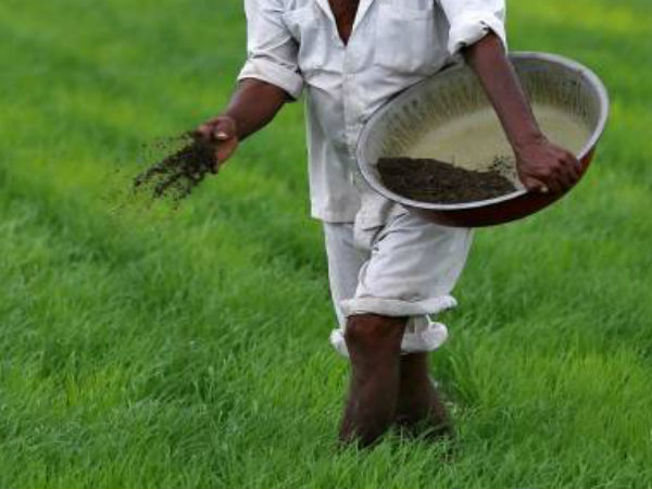 Farmer dead due to Rythu Bandhu scheme negligence..!! Farmer dead due to Rythu Bandhu scheme negligence..!!