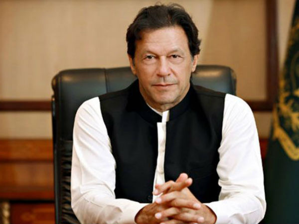 PM Imran Khan orders investigation in attack on Hindu temple PM Imran Khan orders investigation in attack on Hindu temple