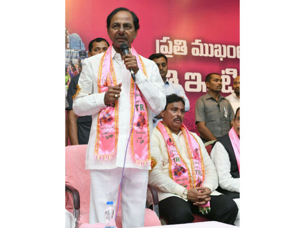 జాతకాల సెంటిమెంట్ ... ముందస్తు ఎన్నికల కారణం అదే