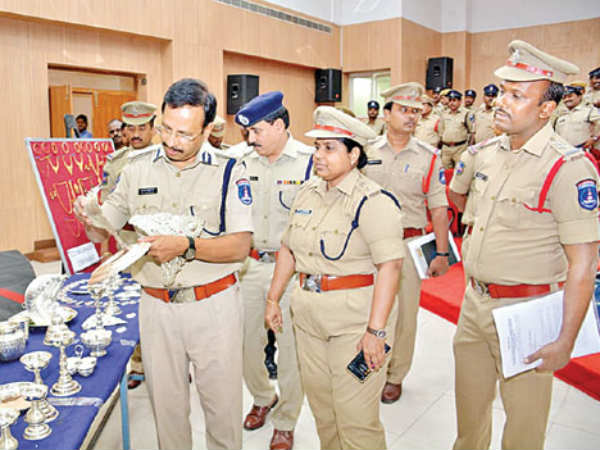 పేకాటలో పోయింది.. చోరీల్లో కవర్ అయింది