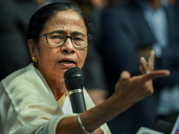 Calcutta police chief apologises to Supreme Court, calls CBI action mala fide Calcutta police chief apologises to Supreme Court, calls CBI action mala fide