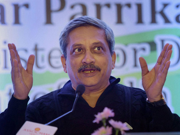 Manohar Parrikar on ministry note on PMO role in Rafale deal Manohar Parrikar on ministry note on PMO role in Rafale deal