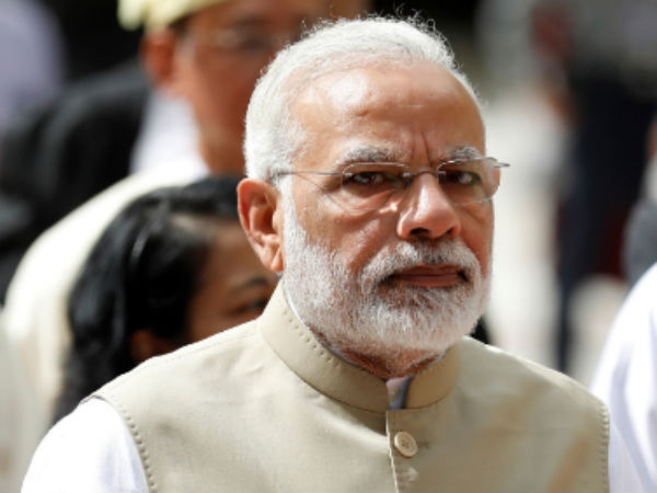 modi waiting for four hours in dehradun airport modi waiting for four hours in dehradun airport