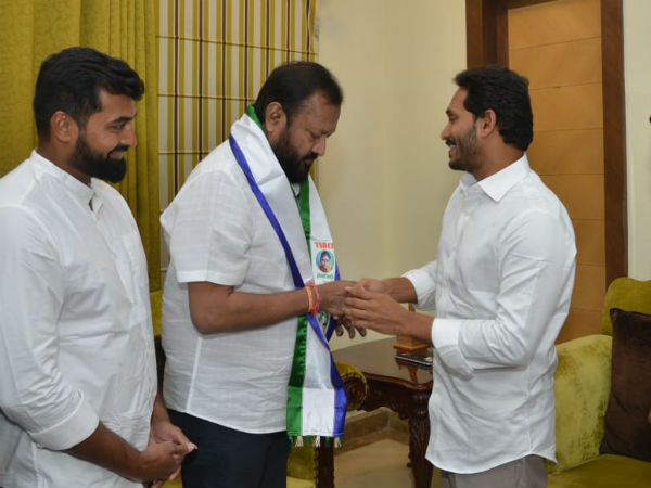 ఎక్కడి నుండి బరిలోకి..