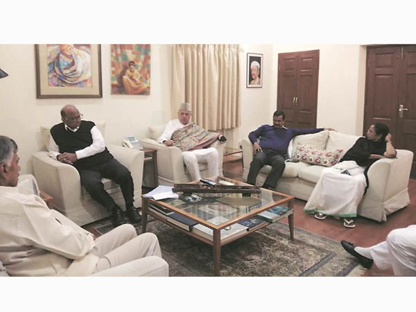 సమావేశానికి కొందరు నేతలు డుమ్మా
