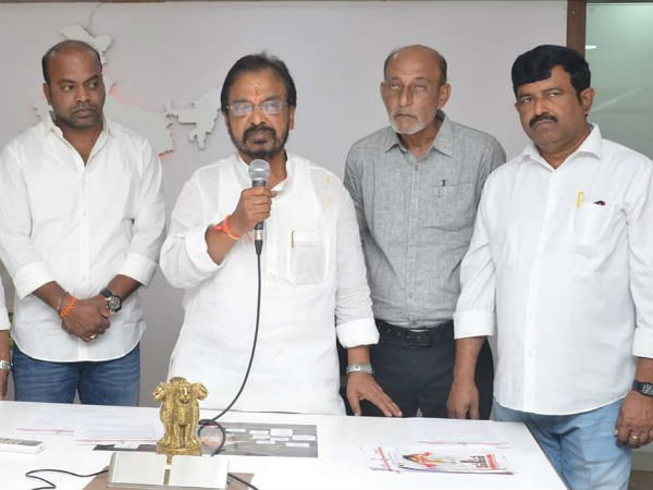 పోటీ చేయాలనుకుంటే వీరికి మాత్రమే ఇవ్వాలి