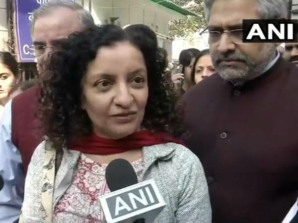 Priya Ramani gets bail in defamation case filed by MJ Akbar over #MeToo Priya Ramani gets bail in defamation case filed by MJ Akbar over #MeToo