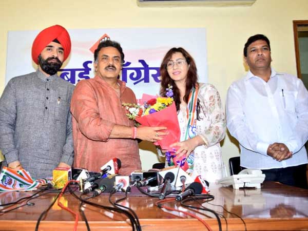 Bigg Boss 11 Winner Shilpa Shinde Joining Congress Bigg Boss 11 Winner Shilpa Shinde Joining Congress