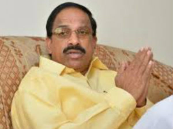 కాంగ్రెస్ లో మిగిలిన ఎమ్మెల్యేలను వదలరట .. గులాబీ నేతలు .. సెలవిచ్చిన తుమ్మల