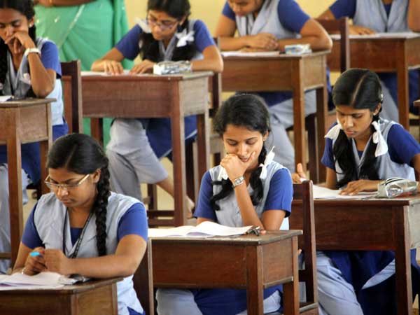 ప్రణాళిక లేకుండా చదవటం , నిద్రపోకుండా చదవటం చెయ్యకూడదు
