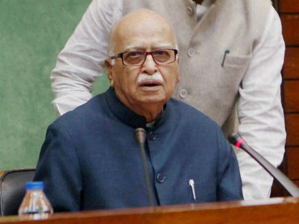 రథ యాత్రతో చరిత్ర సృష్టించిన అద్వాని