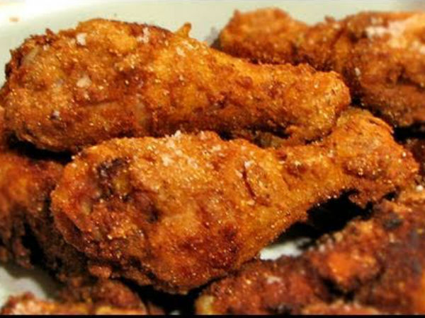 40 cockroaches in duck dish..! Restaurant closed far 15 days..!! 40 cockroaches in duck dish..! Restaurant closed far 15 days..!!