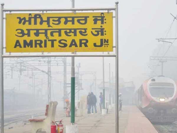 Loud bangs heard in Amritsar, police say it was IAF jets at supersonic speed Loud bangs heard in Amritsar, police say it was IAF jets at supersonic speed