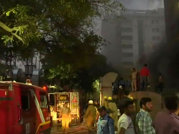 Fire At Delhis AIIMS Hospital Operation Theatre, Fire At Delhis AIIMS Hospital Operation Theatre,