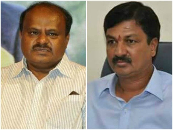 Finally Karnataka Chief minister HD Kumaraswamy enter the field to hear dissident MLAs voice. Finally Karnataka Chief minister HD Kumaraswamy enter the field to hear dissident MLAs voice.